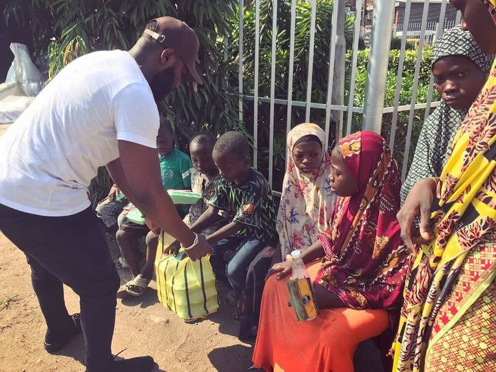 MendAfrica food outreach